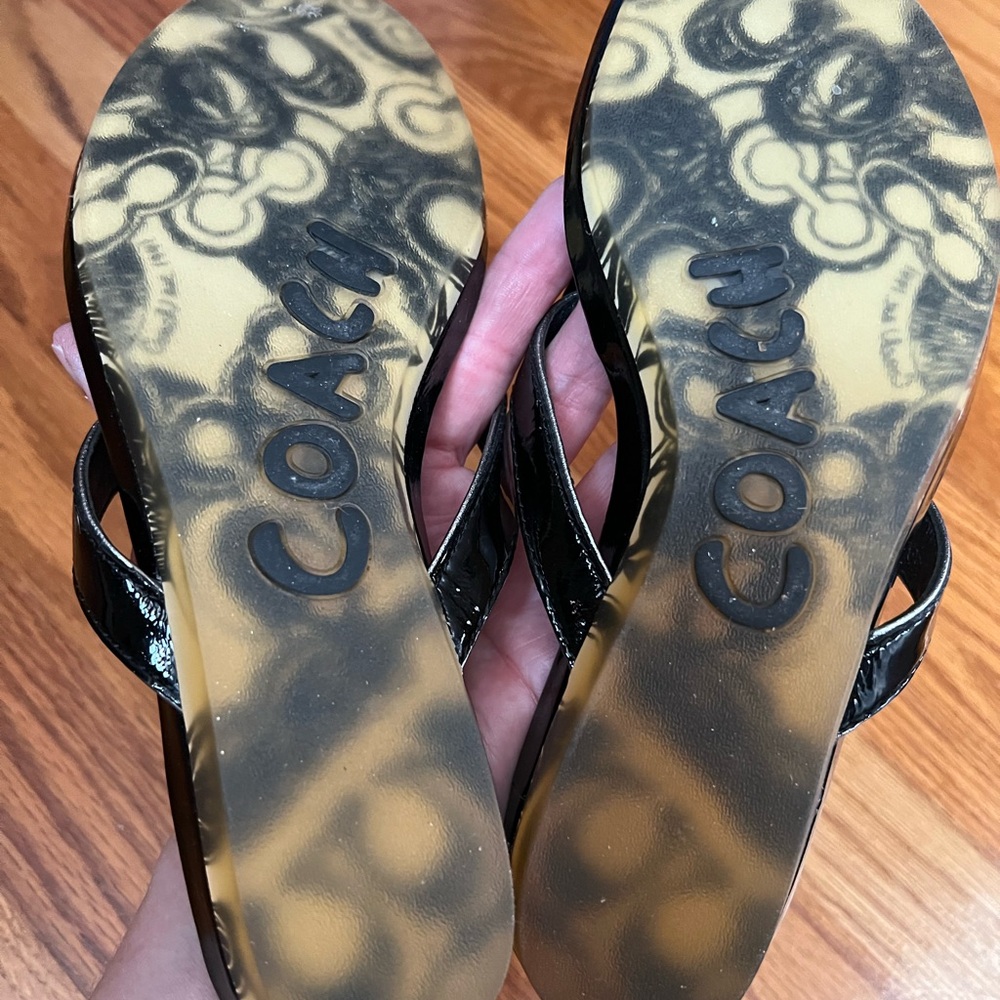 Coach Poppy Flip Flops - Picture 3 of 4